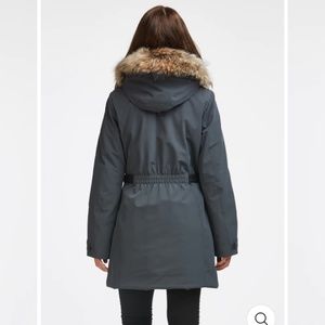 Audvik women’s parka- bnwt